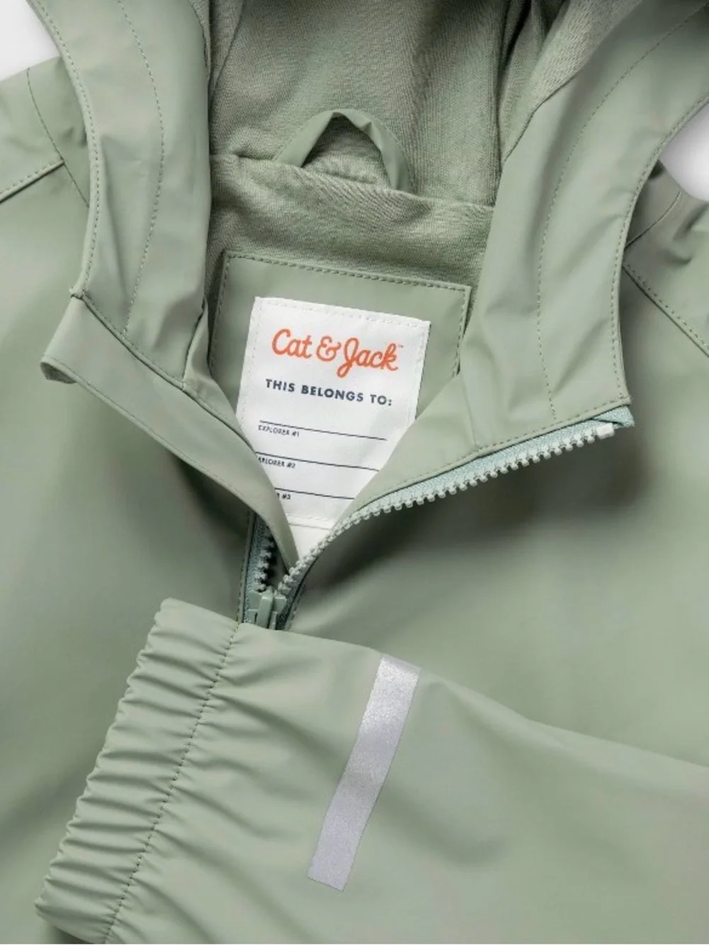 Cat & Jack Kids Raincoat Size 4/5 - NWT